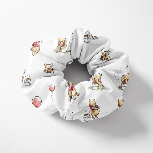 Scrunchie: Winnie Pooh Balloon