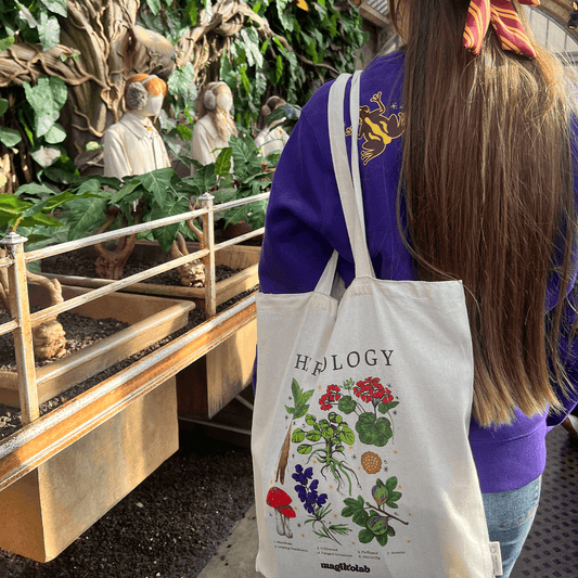 Shopper: Spell & Leaves