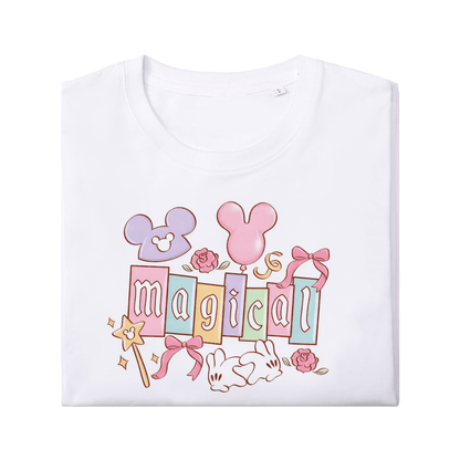 T-shirt: Magical