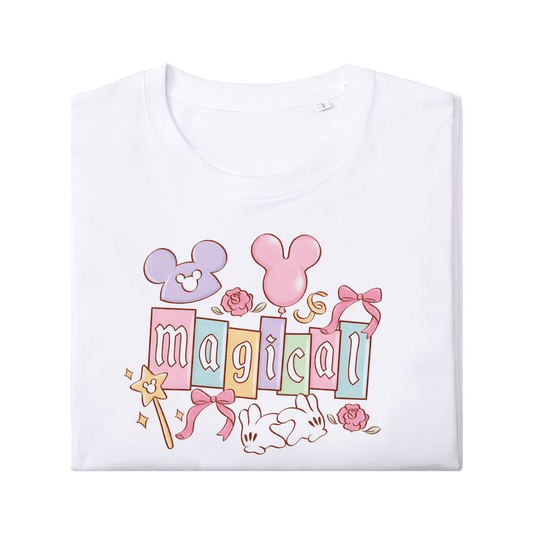 T-shirt: Magical
