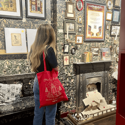 Shopper: Merry & Magical